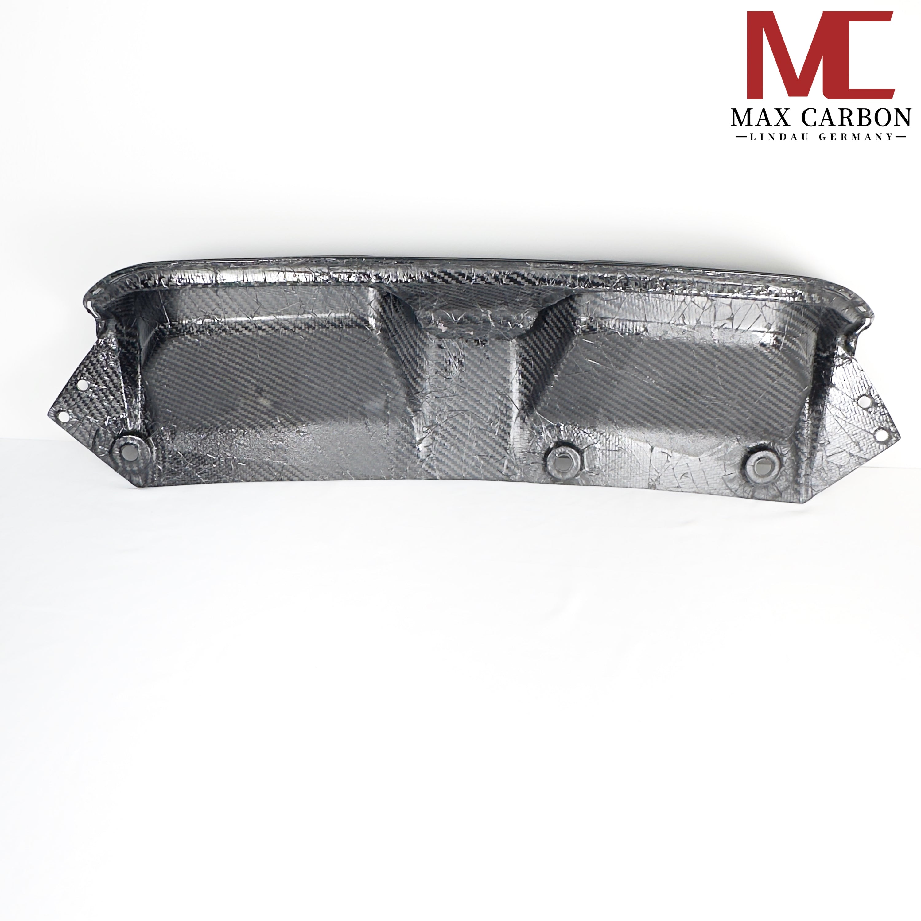 Dry-Carbon Heckdiffusor passend für BMW M5 F90 – Aggressive Heck-Performance