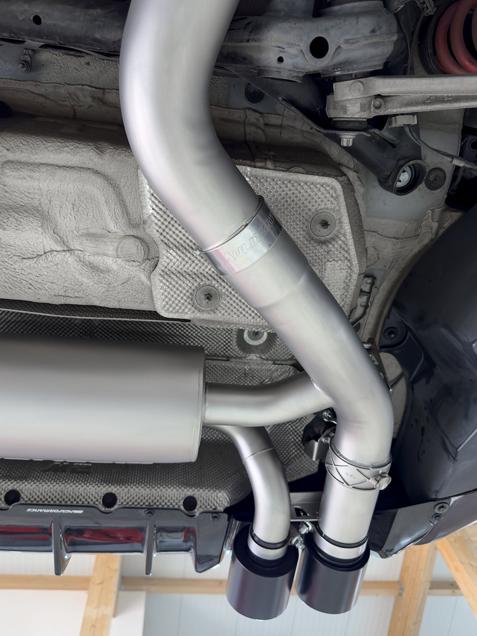 Aulitzky Abgasanlage passend für BMW M3/M4 F8x (ECE) - Getsdowned