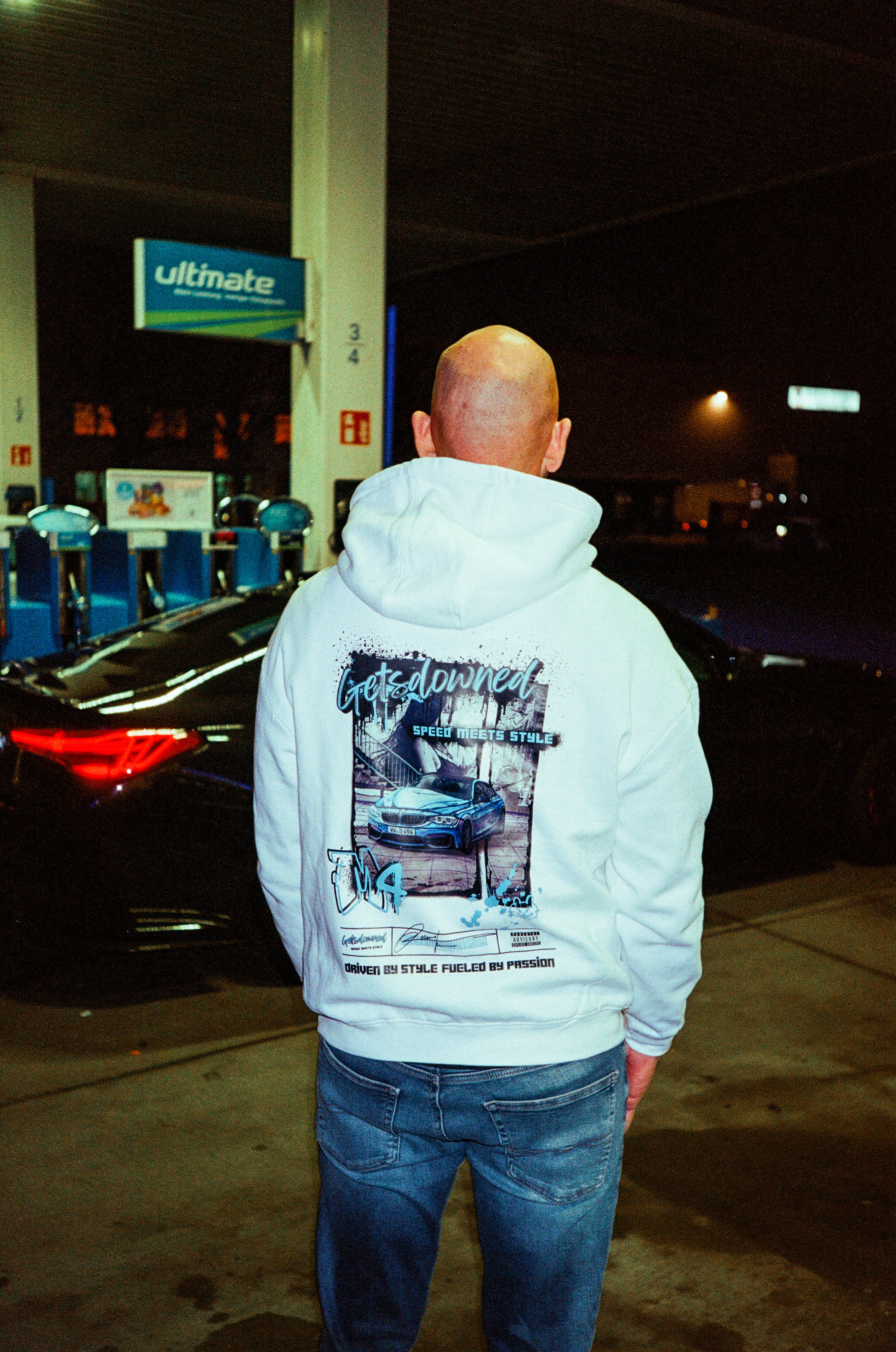 Getsdowned Hoodie „Downy M4“ – Oversize Fit, Stick & Art-Print - Getsdowned