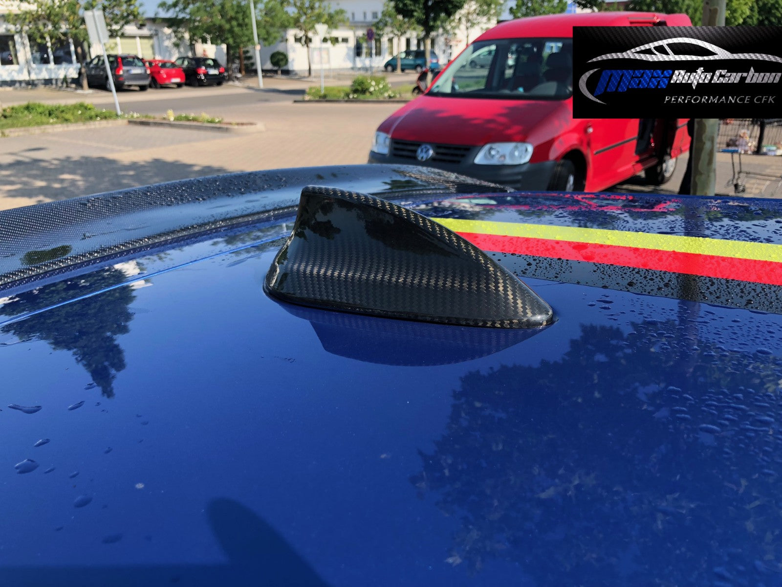 Dry CARBON Antennen Cover "Shark Fin" passend für BMW F20 F21 F31 F40 F45 F46 F48 F15 F16 F25 F26 F85 F86 G31 - Getsdowned