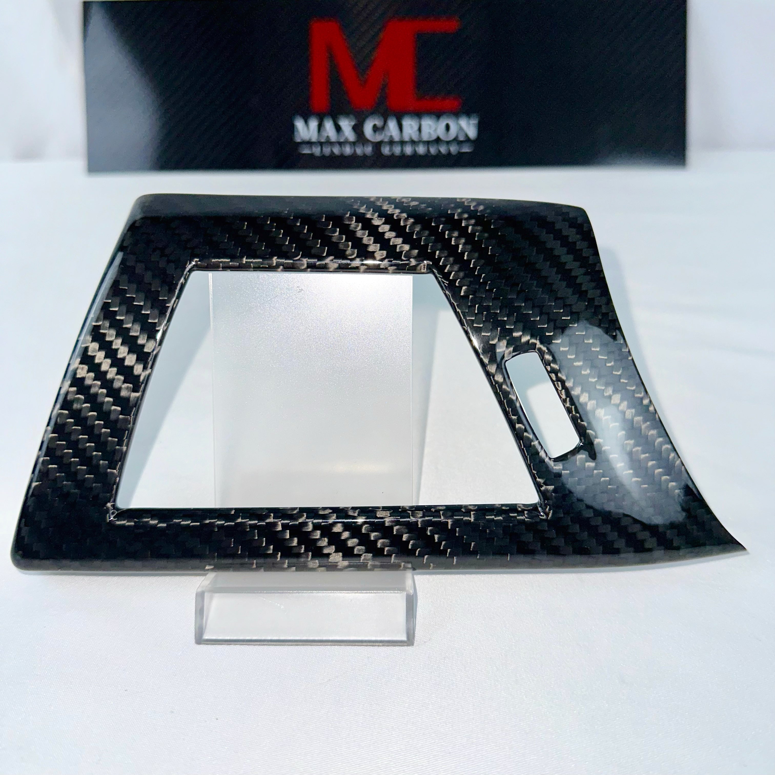 Dry Carbon Lüfterauslass Blenden passend für BMW F30 F31 F32 F33 F36 F80 F82 F83 - Getsdowned