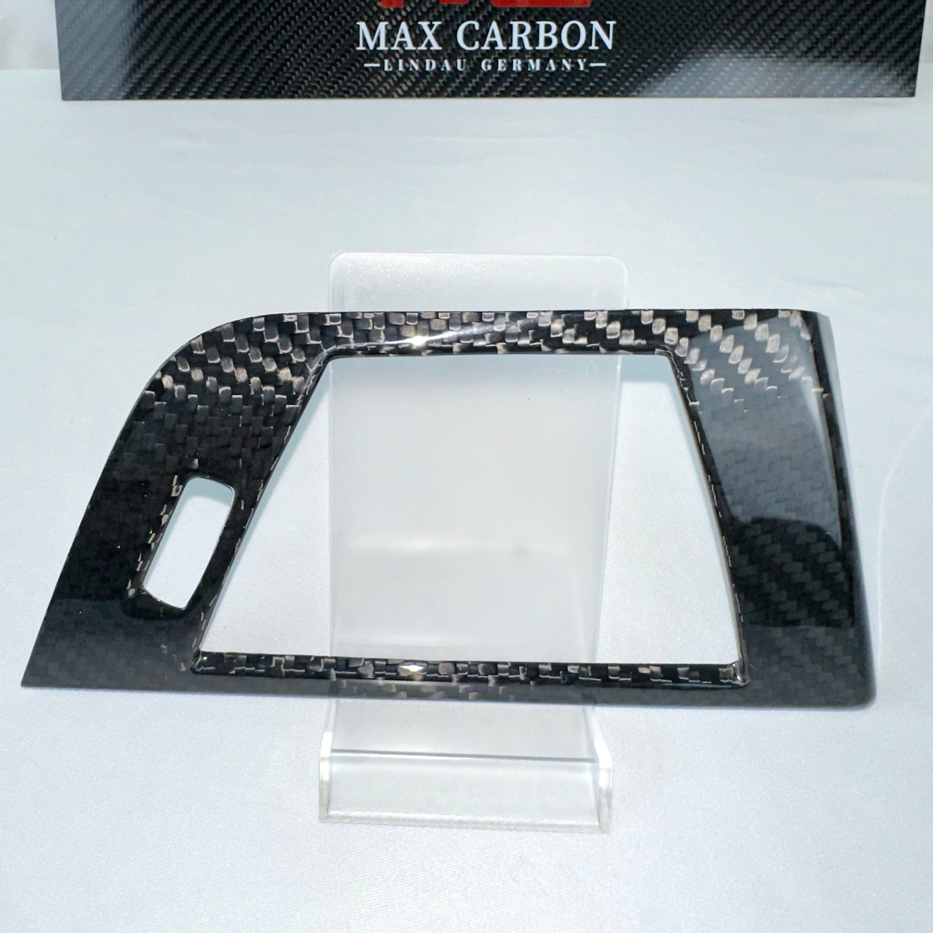 Dry Carbon Lüfterauslass Blenden passend für BMW F30 F31 F32 F33 F36 F80 F82 F83 - Getsdowned