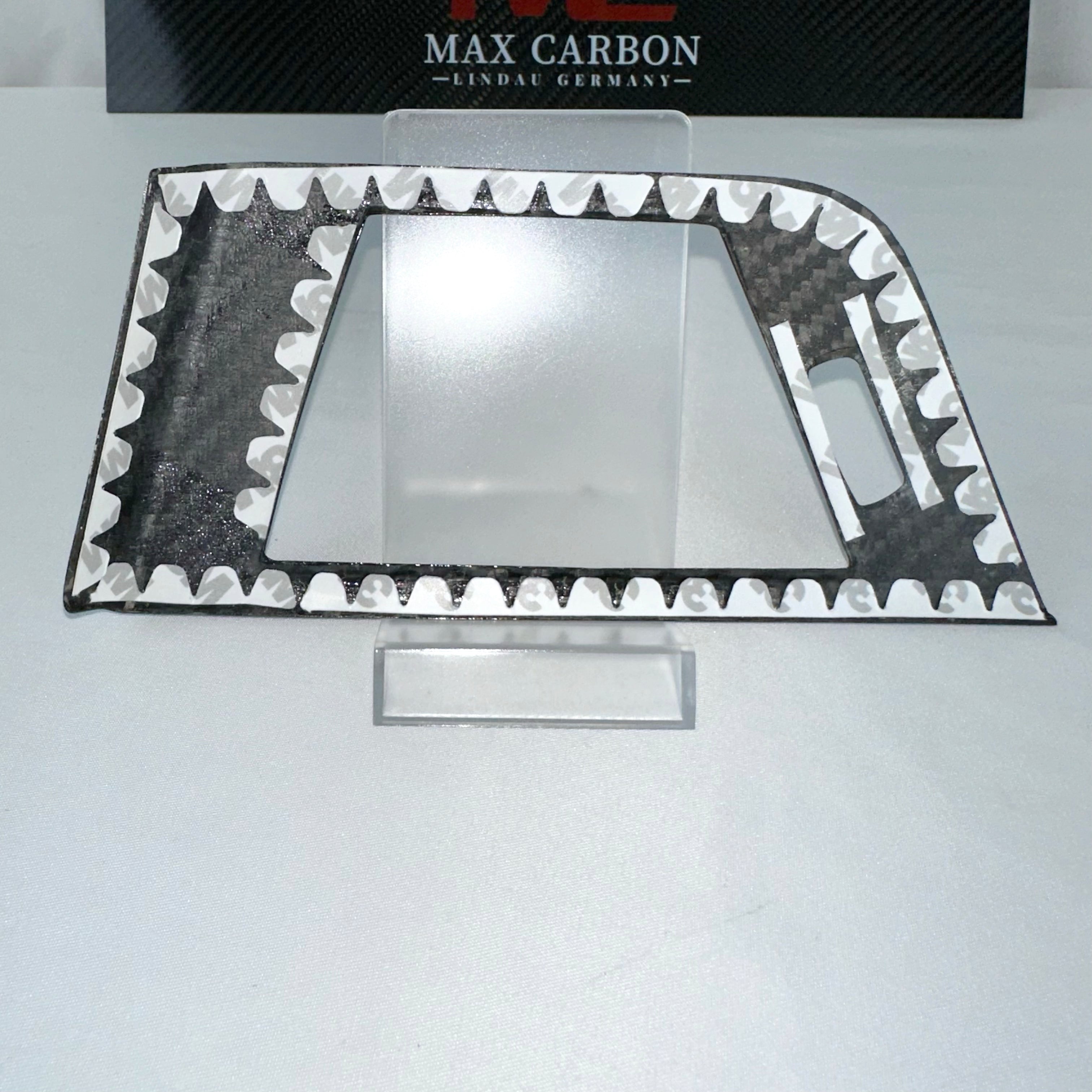 Dry Carbon Lüfterauslass Blenden passend für BMW F30 F31 F32 F33 F36 F80 F82 F83 - Getsdowned