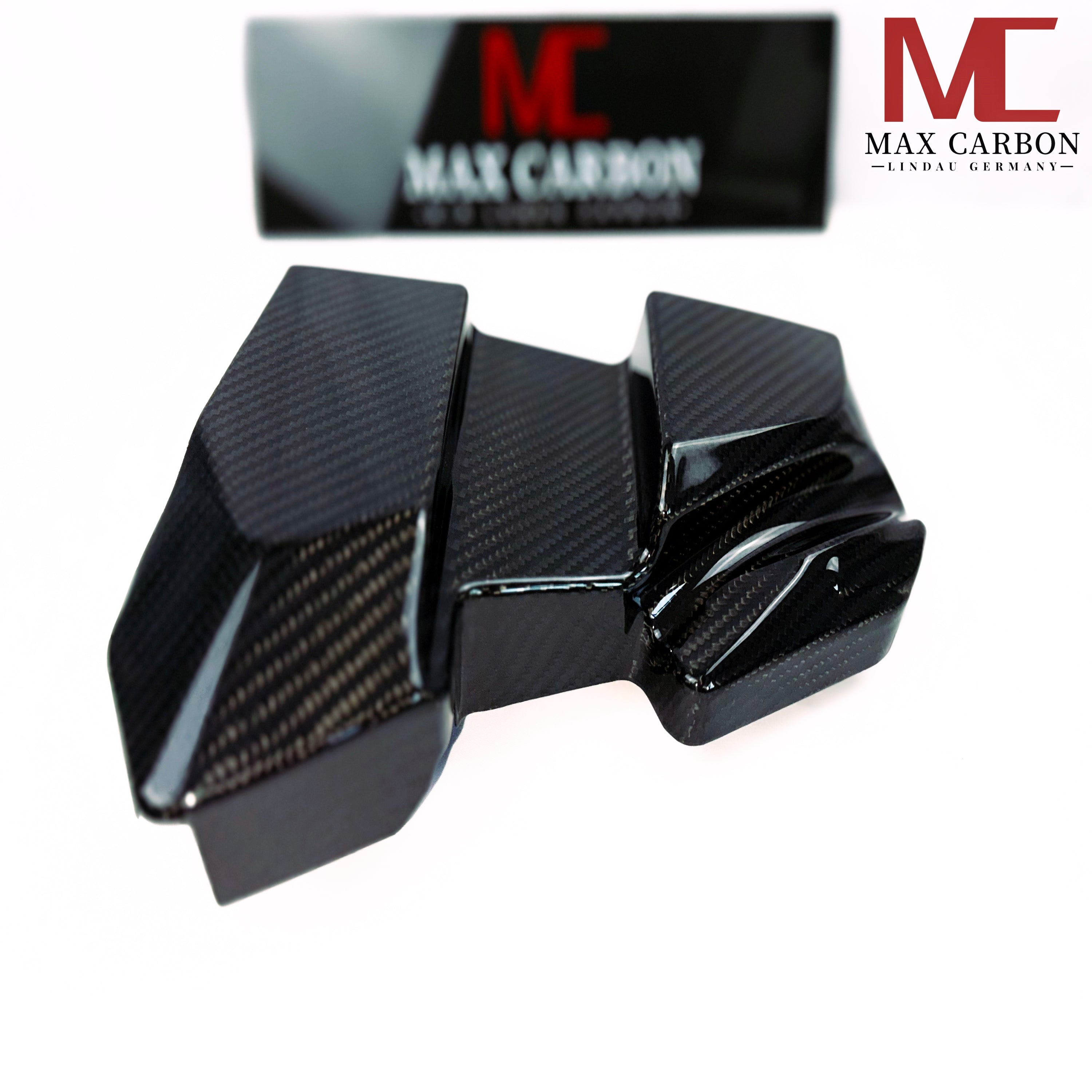 Dry Carbon Batterie Cover passend für BMW M2 G87 / M3 G80 G81 / M4 G82 G83 - Getsdowned