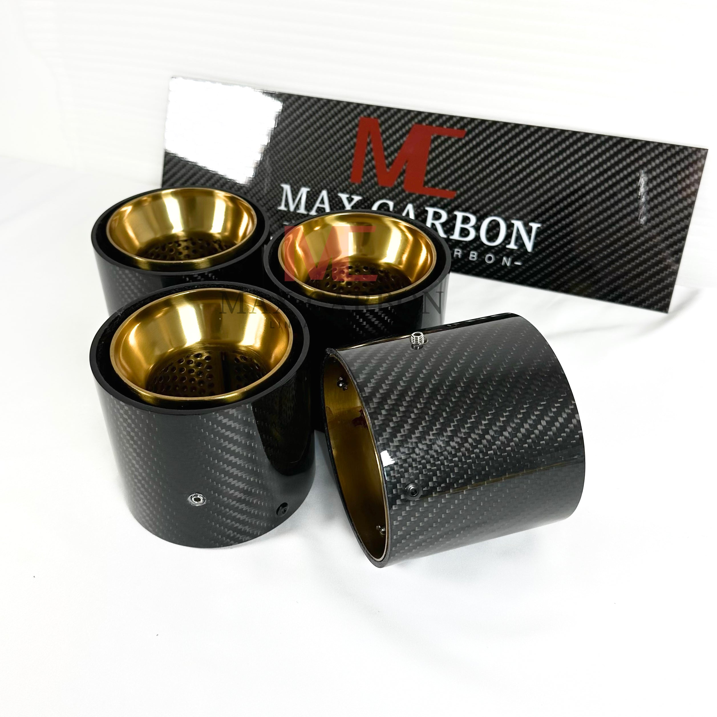 Carbon Endrohrblenden passend für BMW M2 M3 M4 - G8X - Getsdowned