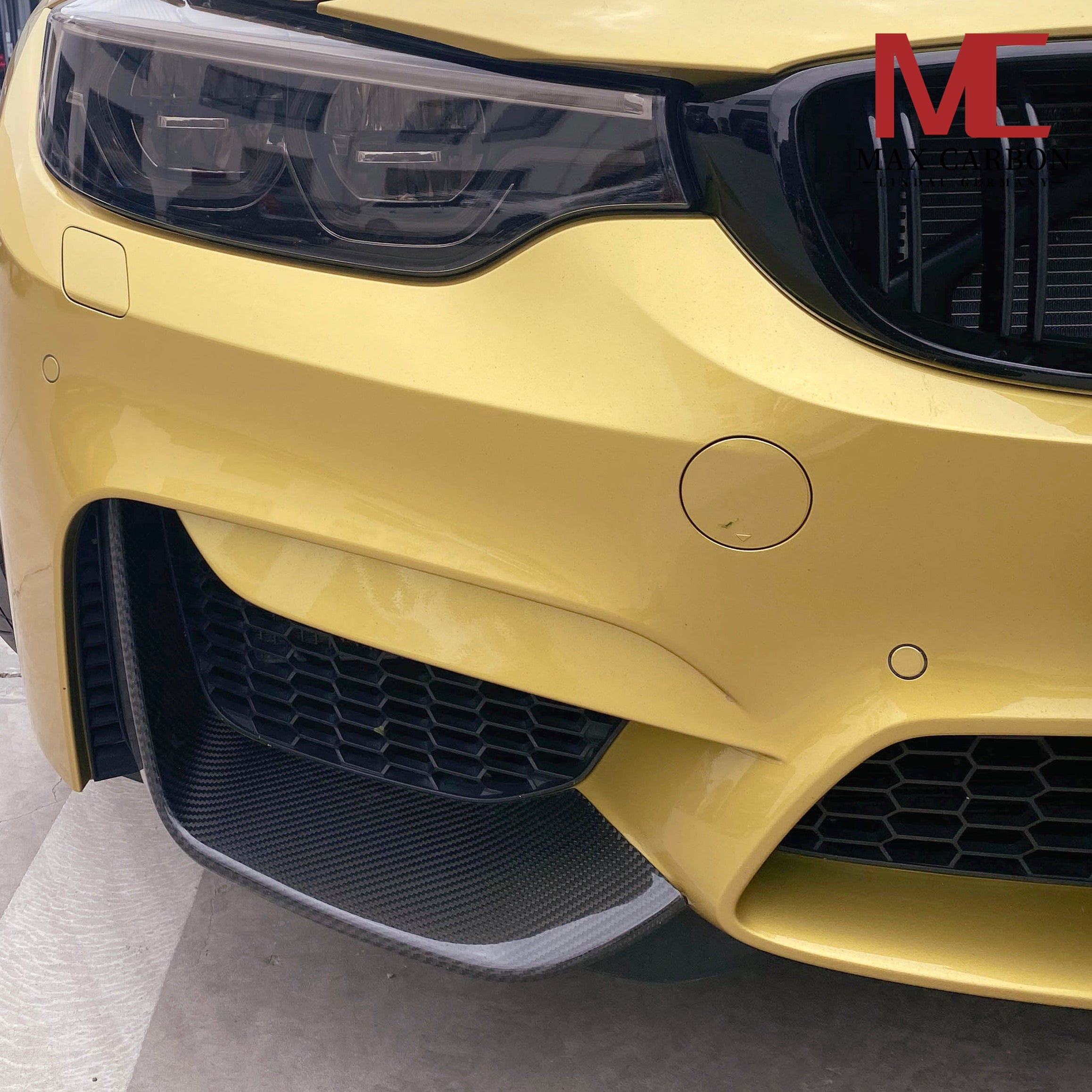 Dry Carbon Frontblenden "L-Form" für BMW M3 F80 M4 F82 F83 - Getsdowned