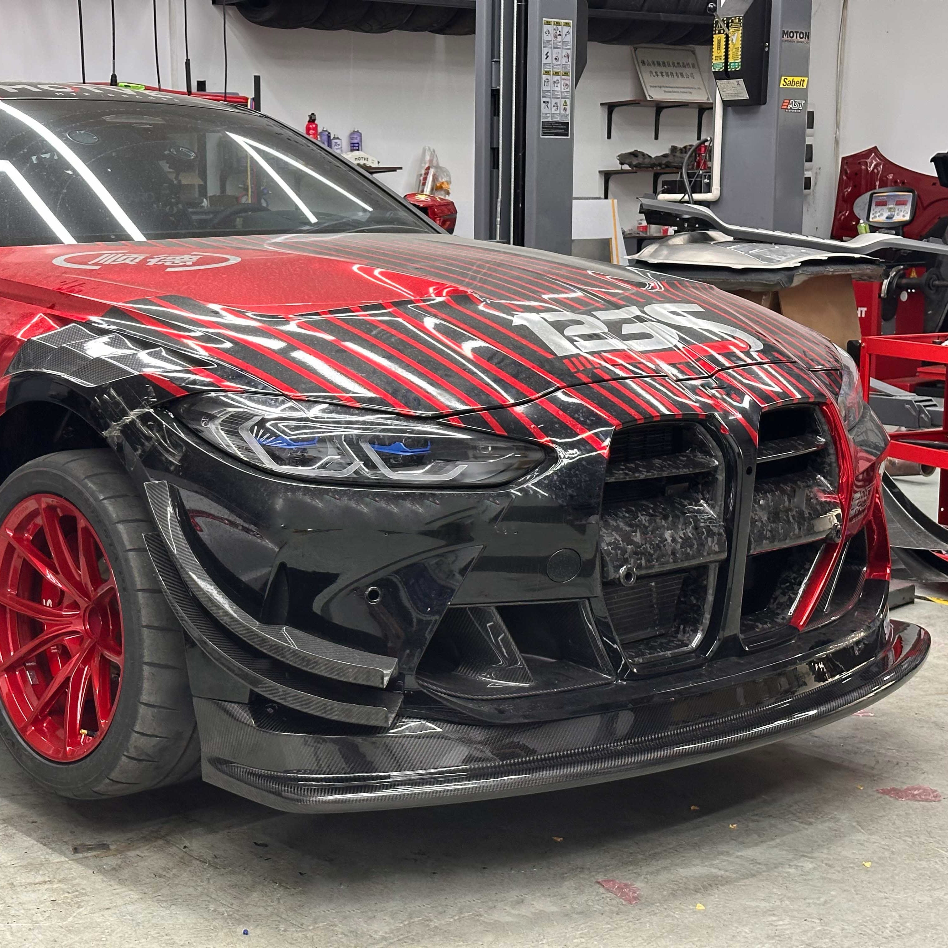 Dry Carbon Frontlippe "GT4 Style" passend für BMW M3 G80 G81 / M4 G82 G83 - Getsdowned