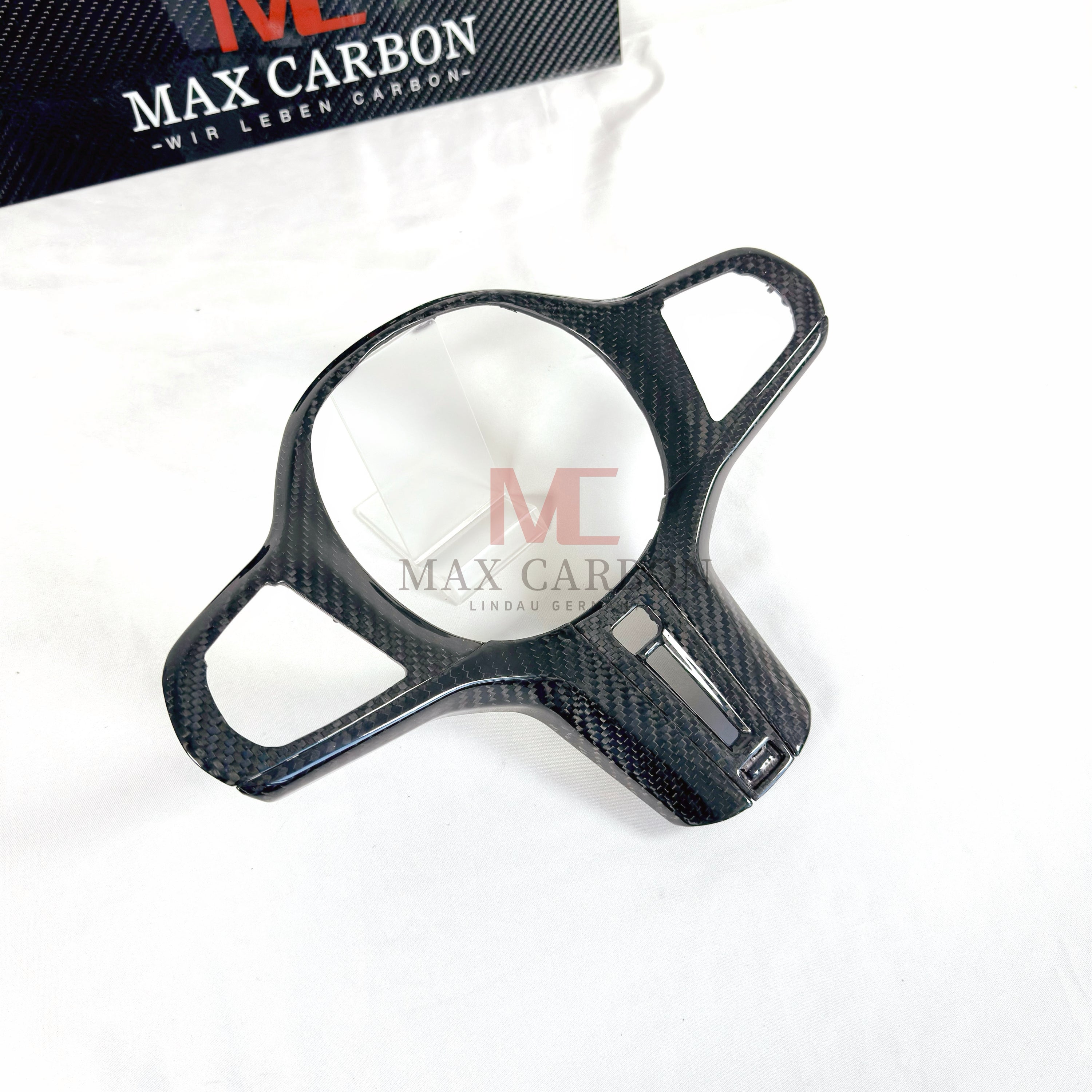 Dry Carbon Lenkrad Spange passend für BMW F40 F44 F46 F48 F39 G20 G21 G22 G23 G26 G80 G81 G82 G83 G42 G87 - Getsdowned