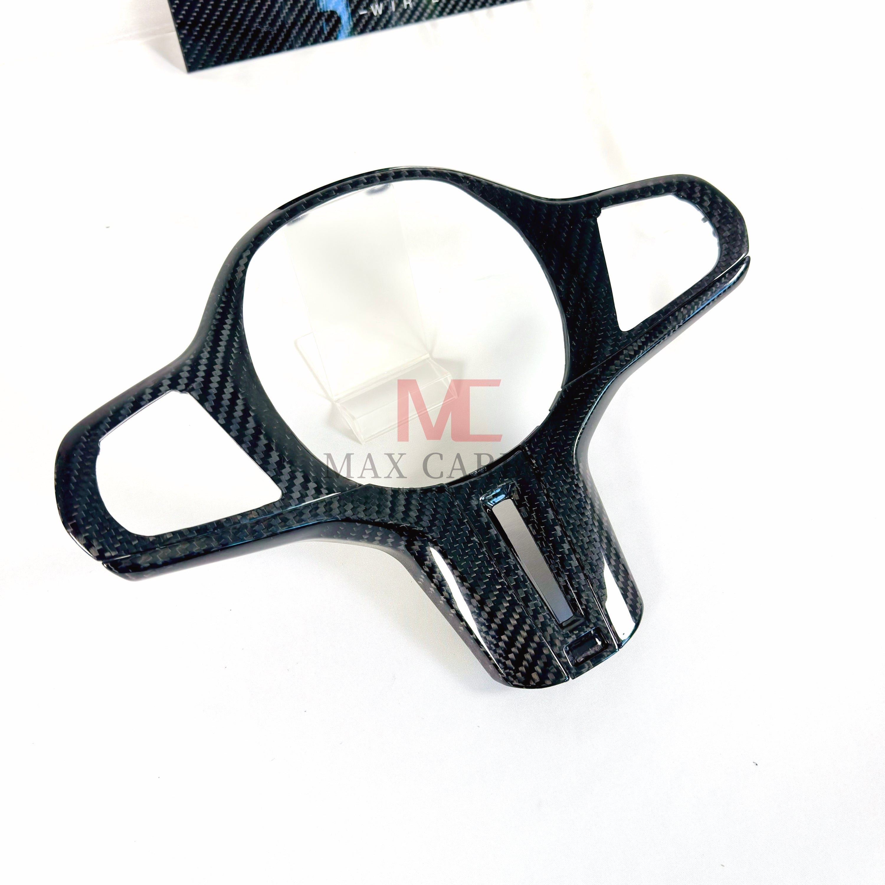 Dry Carbon Lenkrad Spange passend für BMW F40 F44 F46 F48 F39 G20 G21 G22 G23 G26 G80 G81 G82 G83 G42 G87 - Getsdowned
