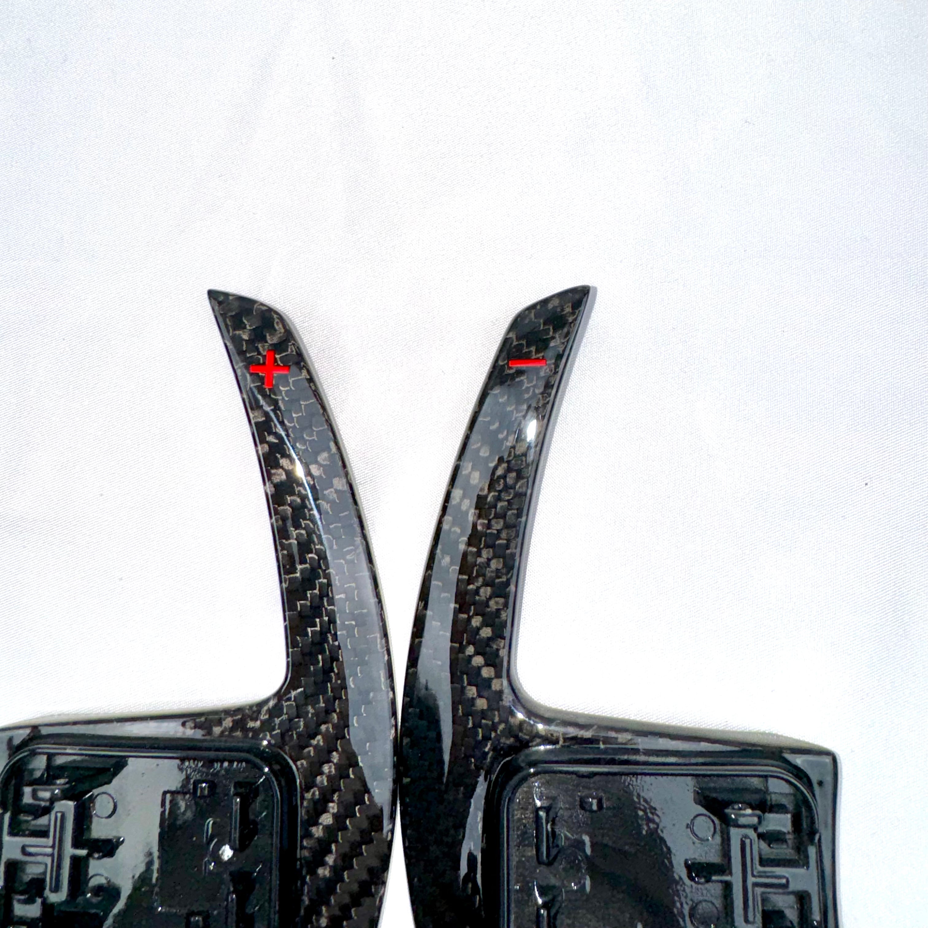 Dry Carbon Schaltwippen passend für BMW M2 M3 M4 M5 M8 X3M X4M X5M X6M XM X7 - Getsdowned