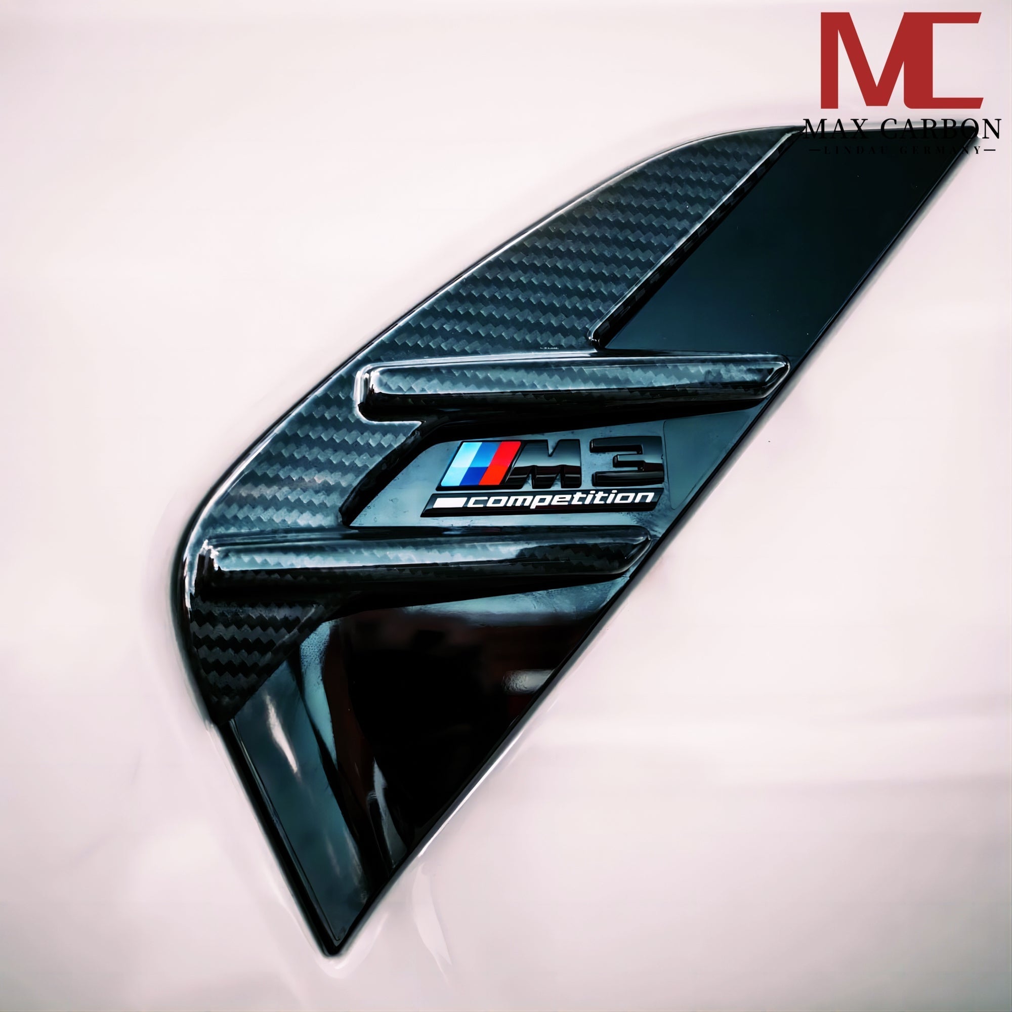 DRY Carbon Lufteinlässe Kotflügel passend für BMW M3 M4 G80 G81 G82 G83 - Getsdowned