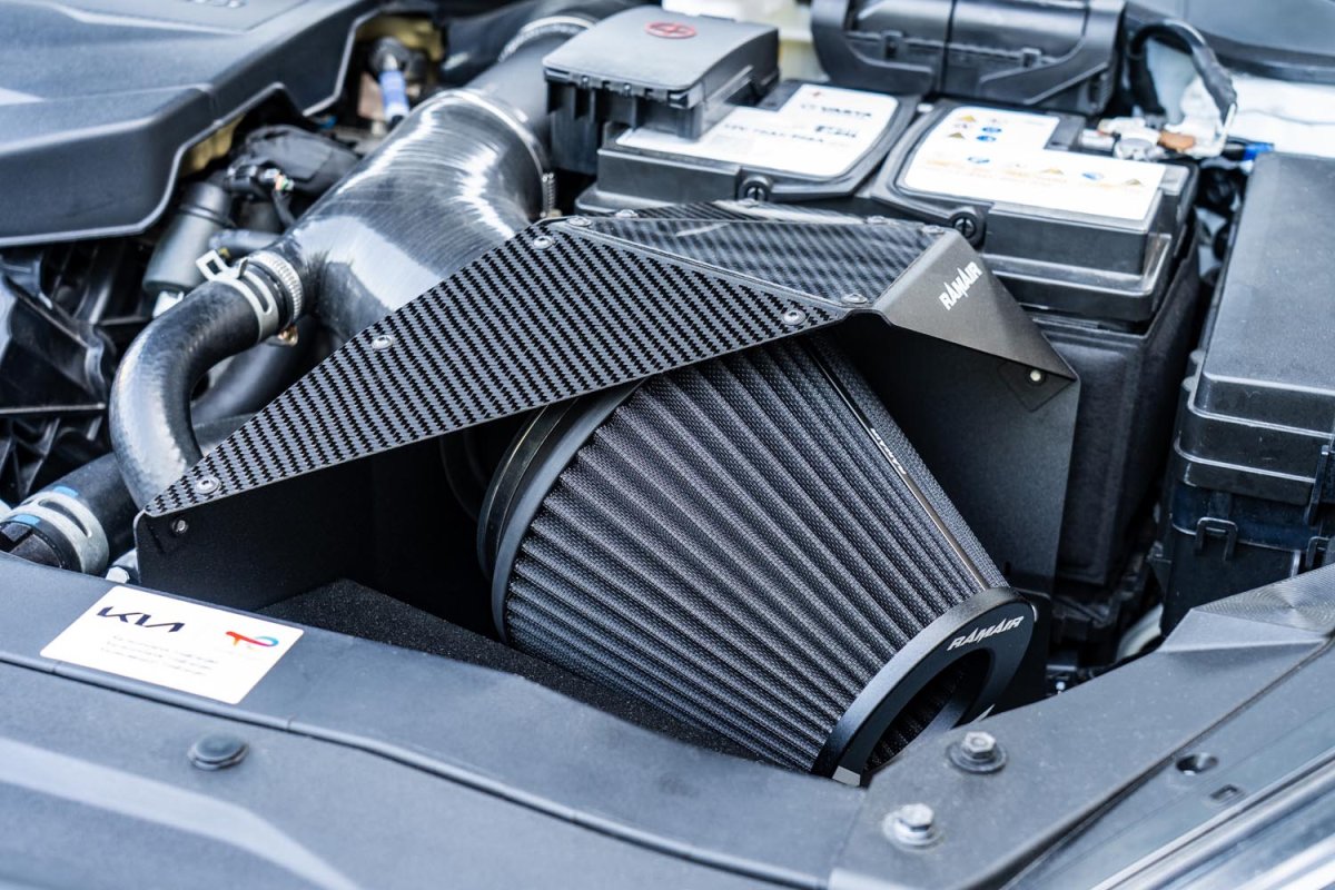 Ramair Carbonabdeckung für PRK-343-BK Kia Ceed GT – Detailansicht 2