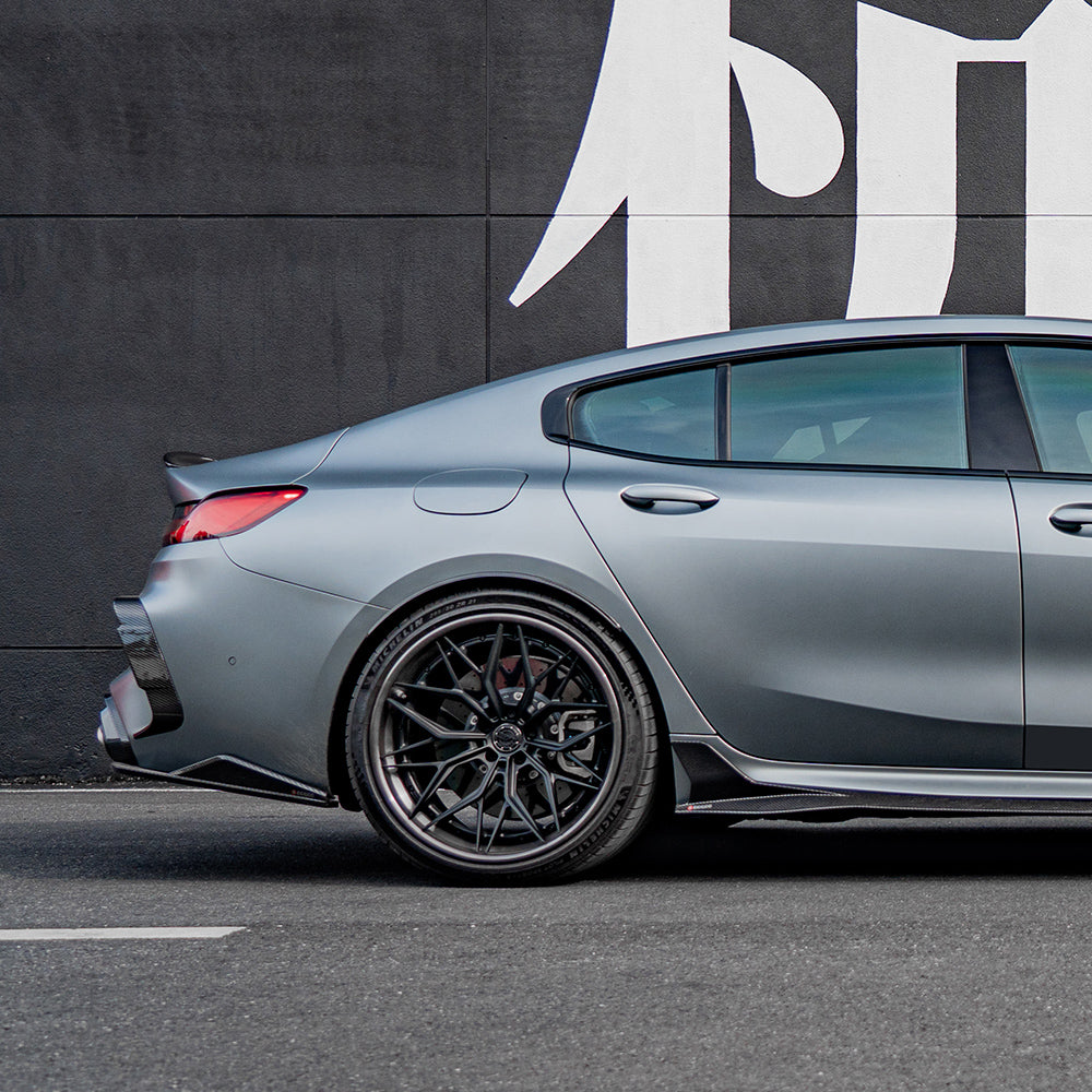 Dry Carbon Heck Lufteinlässe SQ-Style passend für BMW M8 (F93) - Getsdowned