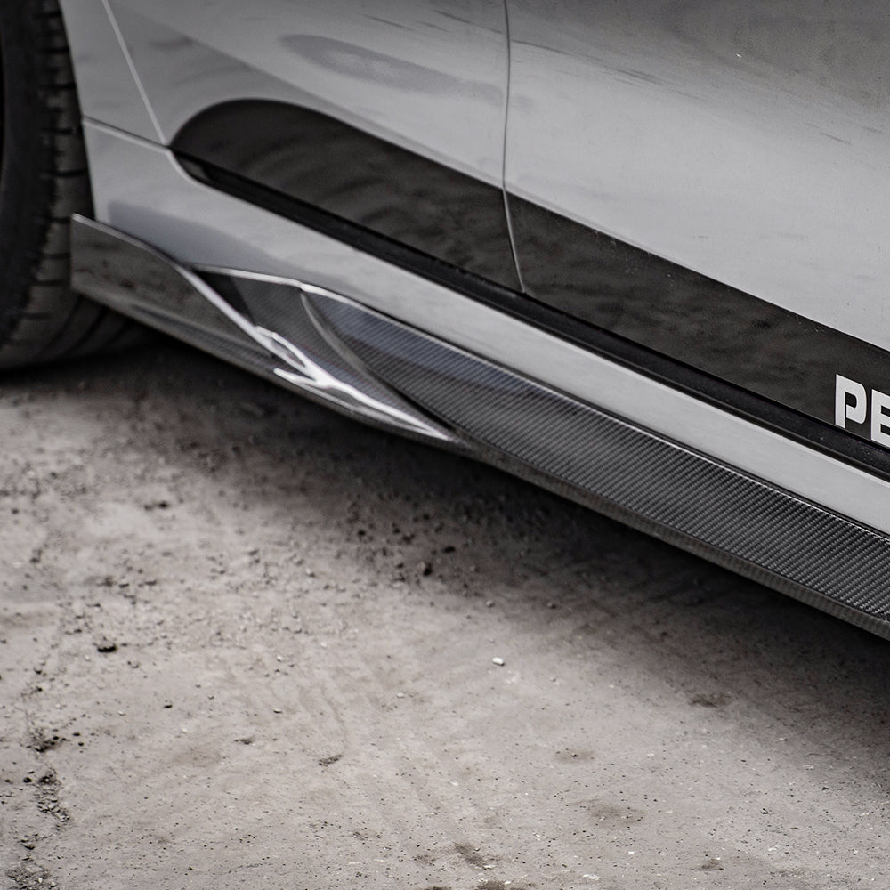 Dry Carbon Seitenschweller passend für BMW 4er G26 - Getsdowned